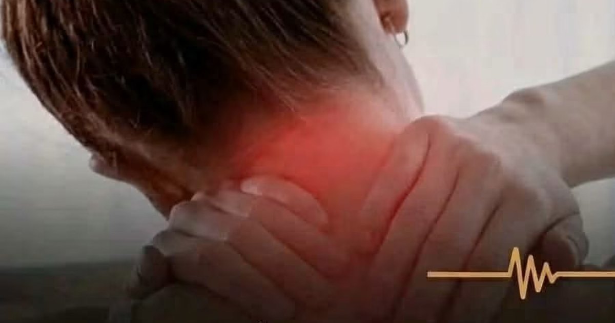 الدوخة المفاجأة وألـ.ـم الرقبة.. ما العـ.ـلاقة بينهما؟ سأعطـ.ـيك التفـ.ـاصيل مقـ.ـابل كلـ.ـمة “OK” بسيـ.ـطة في التعلـ.ـيق وشـ.ـاهد أول تعـ.ـليق