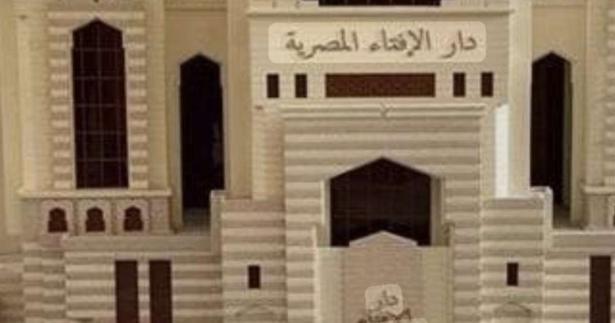 هل تعرف لماذا لا نأكل رأس الجمل ؟؟ وند فنـ.ـها بعد الذ بـ ـح ؟؟؟ الإجابة في أول تعليق ..